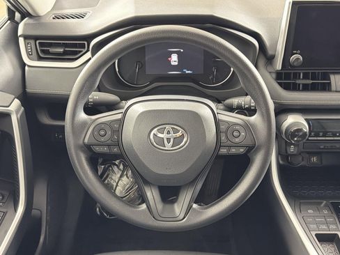 Used 2025 Toyota RAV4 XLE image 11