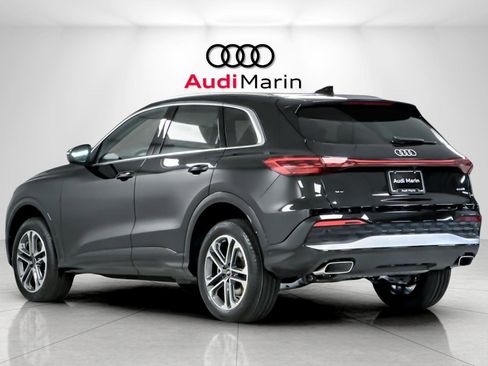 New 2025 Audi Q5 Premium image 3