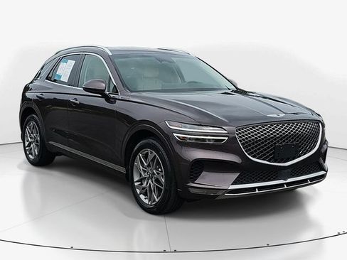 Used 2023 Genesis GV70 2.5T w/ Select Package AWD/4WD image 3
