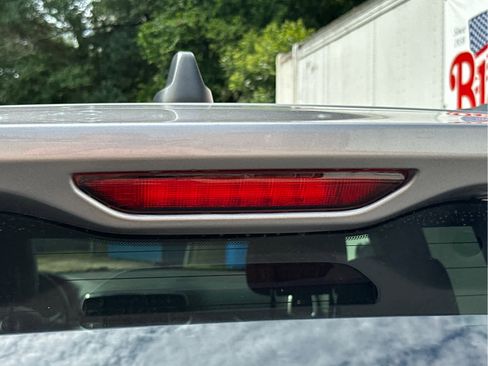 Used 2021 Jeep Grand Cherokee Limited image 20