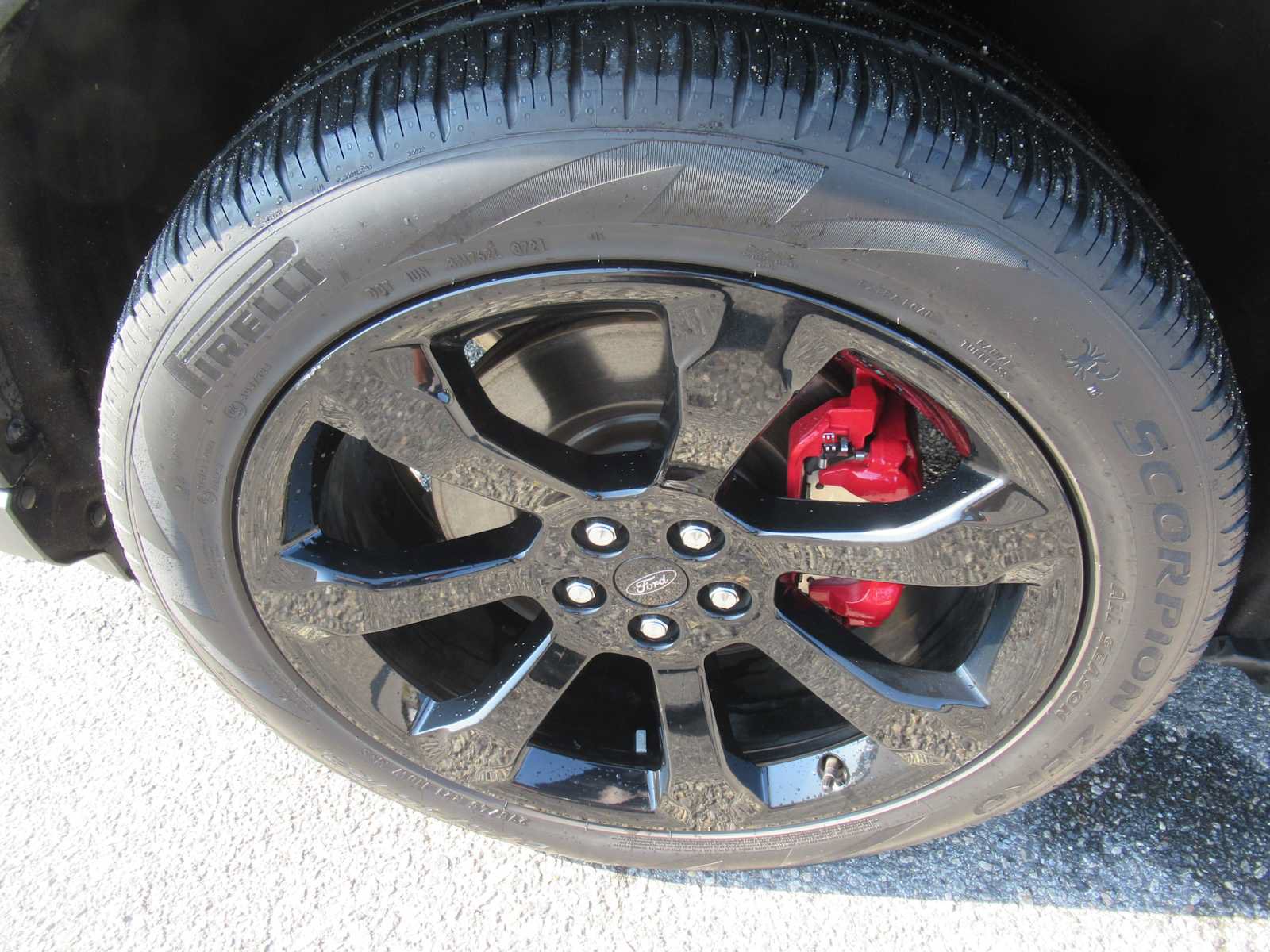 Used 2021 Ford Explorer ST w/ Equipment Group 401A AWD/4WD image 9
