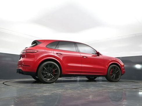 Used 2023 Porsche Cayenne Turbo w/ Premium Package Plus AWD/4WD image 28