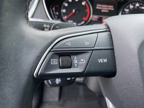 Used 2023 Audi Q5 2.0T Premium w/ Convenience Package image 20