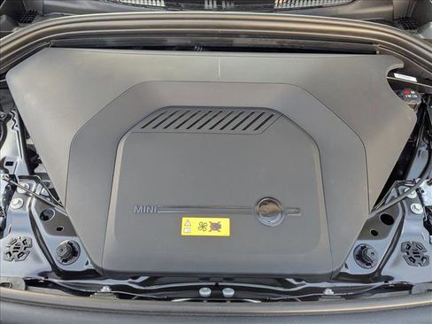 New 2025 MINI Cooper Countryman SE image 18