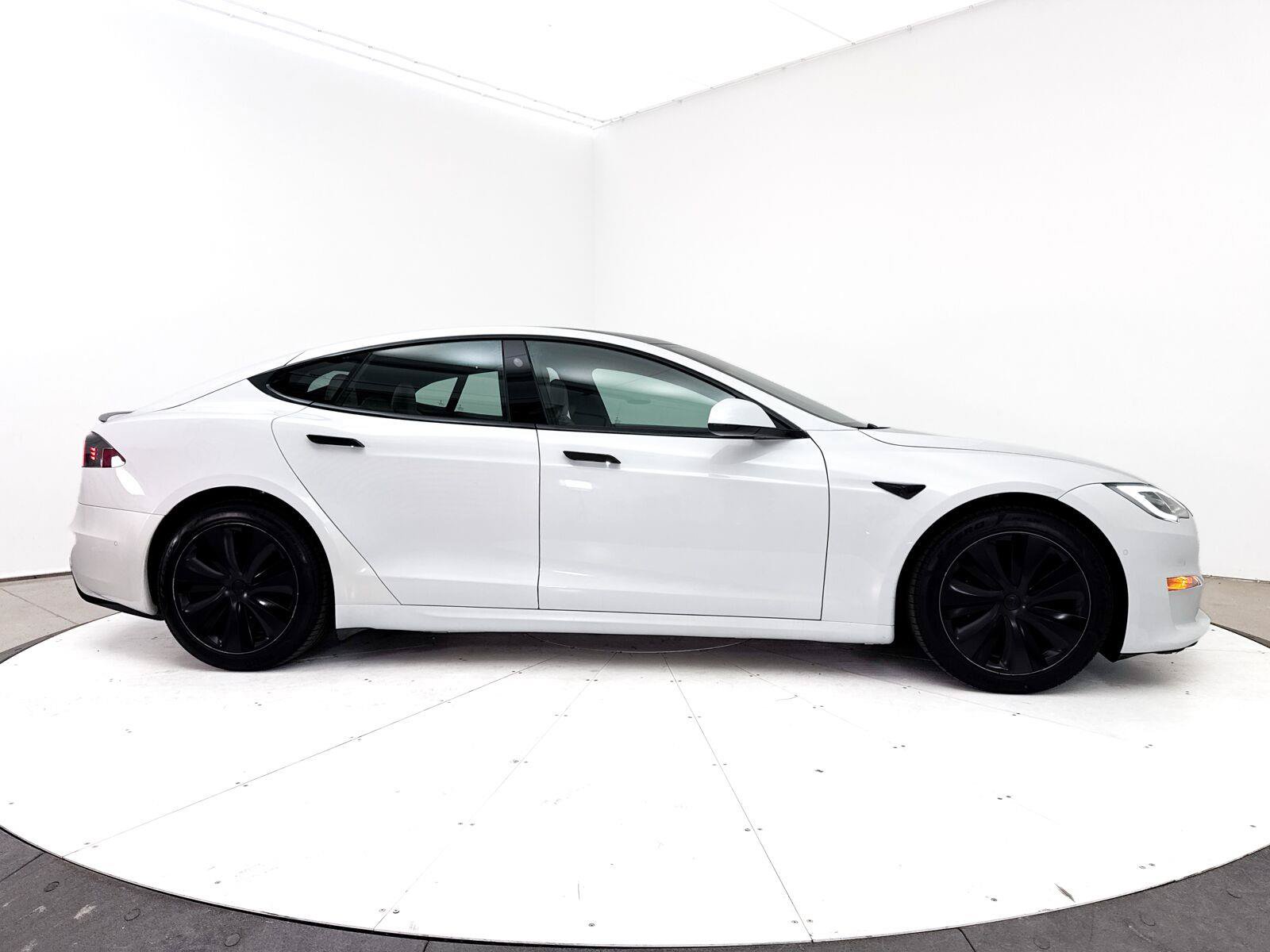 Used 2021 Tesla Model S Plaid AWD/4WD image 42