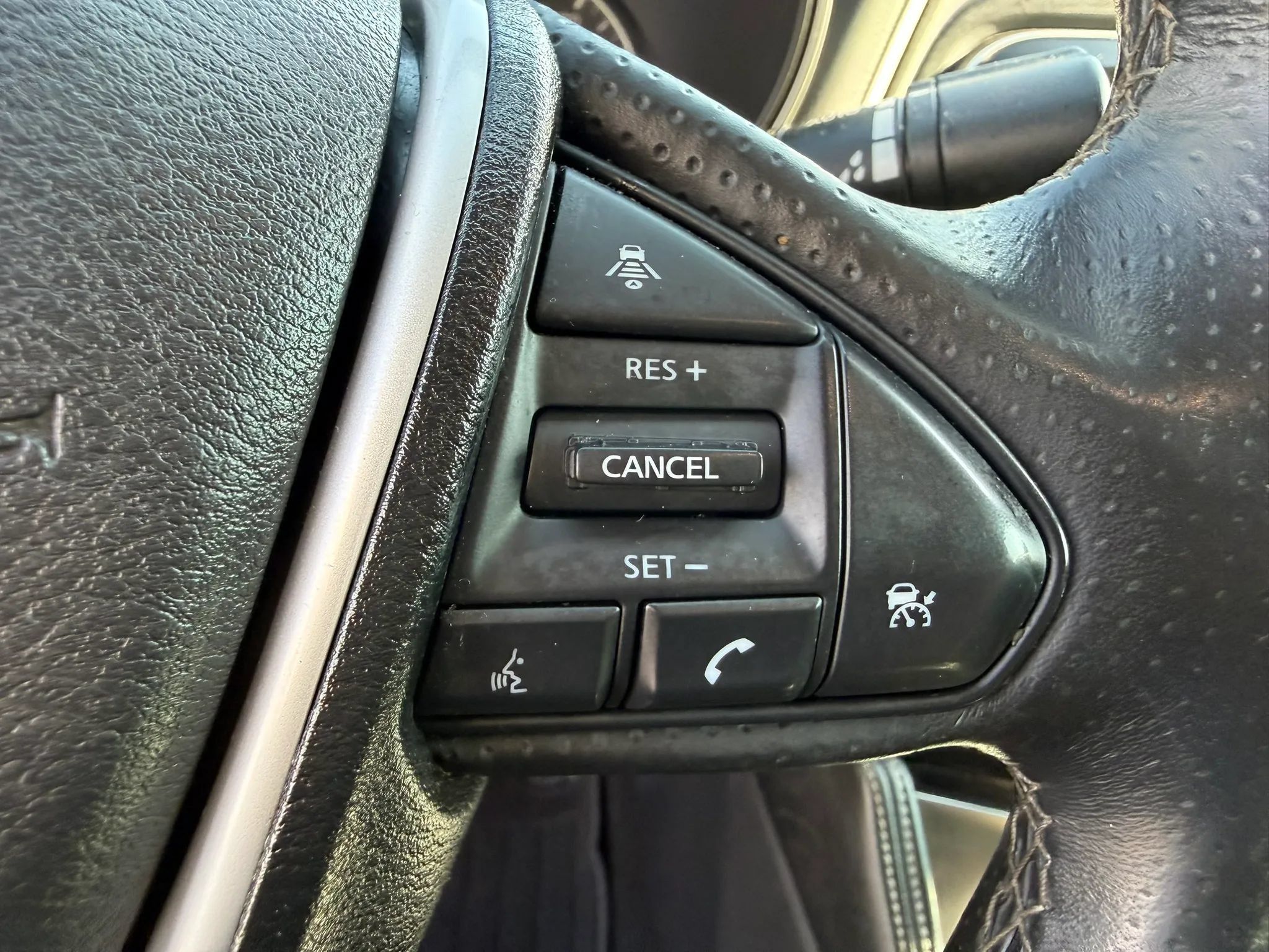Used 2017 Nissan Maxima Platinum FWD image 37