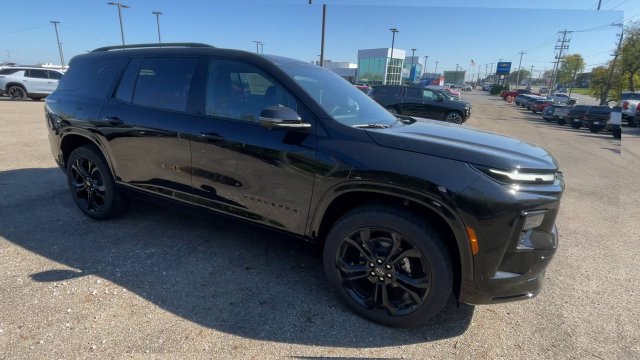 New 2027 Chevrolet Traverse RS w/ LPO, Floor Liner Package AWD/4WD image 3