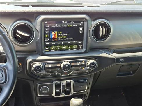 Used 2021 Jeep Gladiator Sport AWD/4WD image 15