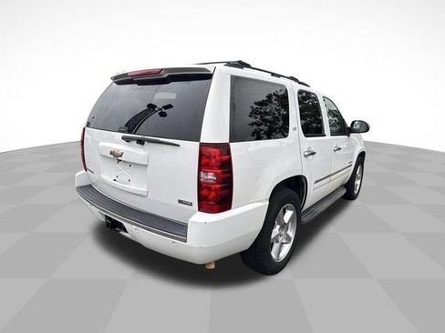 Used 2009 Chevrolet Tahoe LTZ RWD image 6