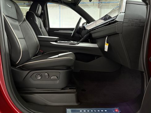 New 2025 Cadillac Escalade ESV Sport w/ Touring Package image 57