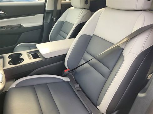 New 2026 Honda Prologue Touring image 8