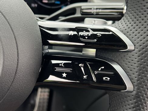 New 2026 Mercedes-Benz GLC 300 4MATIC image 37