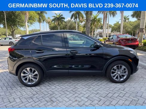 Used 2023 Buick Encore GX Essence w/ Experience Buick Package FWD image 8