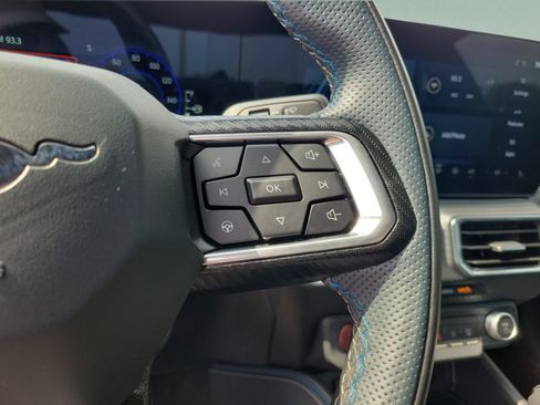 Used 2025 Ford Mustang GT Premium RWD image 13