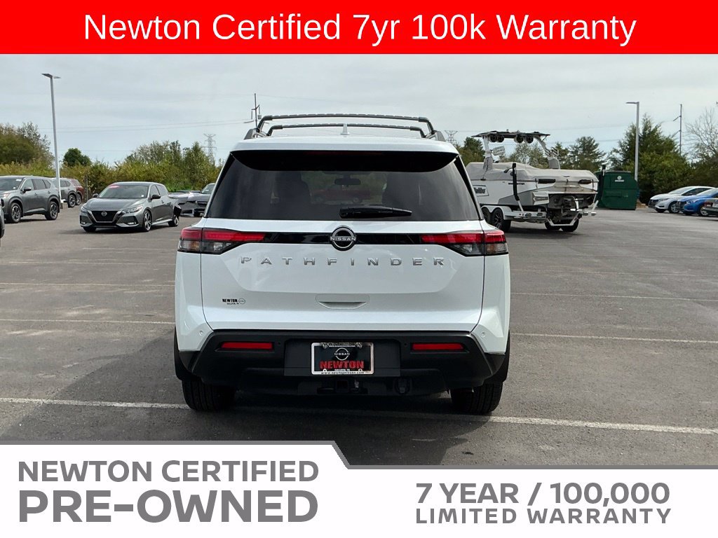 Used 2025 Nissan Pathfinder SV w/ SV Premium Package FWD image 5