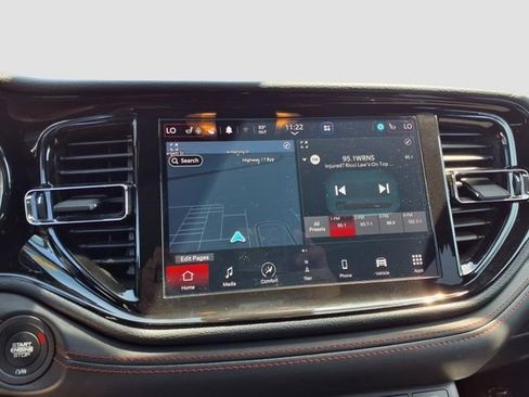 Used 2023 Dodge Durango GT image 23