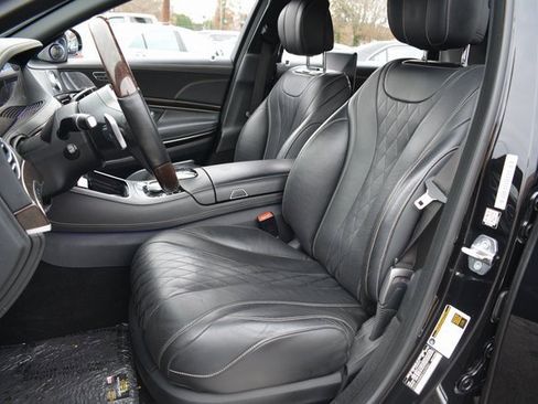 Used 2019 Mercedes-Benz Maybach S 650 image 17