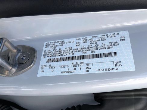 New 2026 Ford Escape Active w/ Active Premium Tech Pack FWD image 16