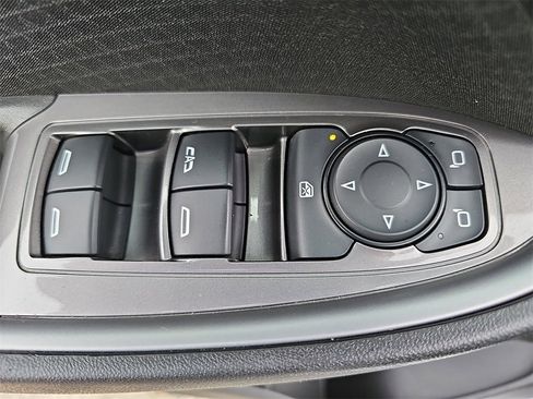 Used 2023 Chevrolet Malibu LT image 27