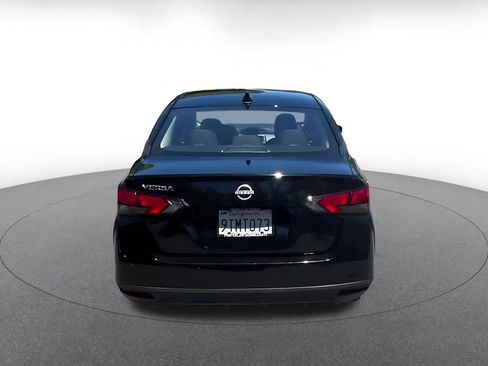 Used 2025 Nissan Versa SV FWD image 11