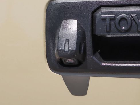 Used 2017 Toyota Tundra SR5 RWD image 43