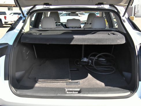 Used 2024 Nissan Ariya AWD image 46