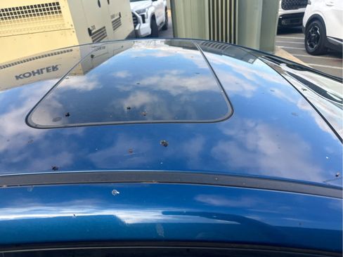 Used 2014 Hyundai Elantra Limited w/ Option Group 03 image 5