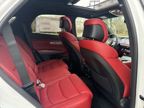 New 2026 Genesis GV70 3.5T Sport Advanced image 32