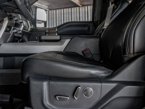 Used 2019 Ford F250 Lariat w/ Lariat Ultimate Package AWD/4WD image 30