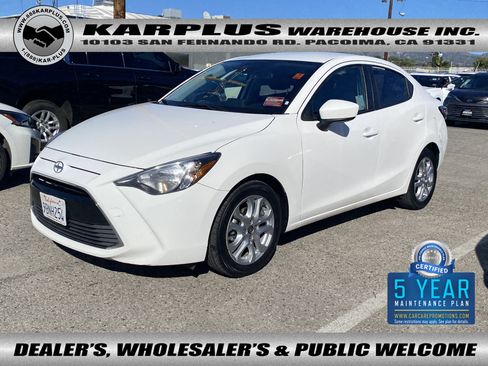 Used 2016 Scion iA image 1