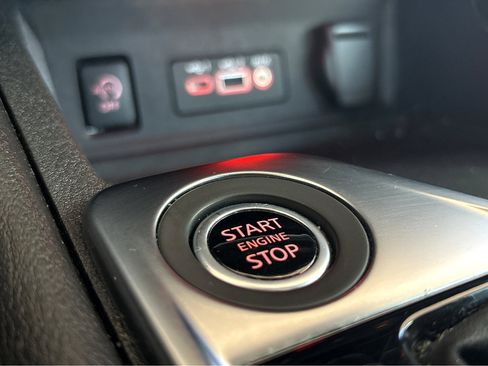 Used 2024 Nissan Sentra SV w/ Trunk Package image 6