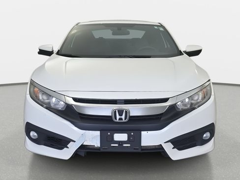 Used 2017 Honda Civic EX-T image 2