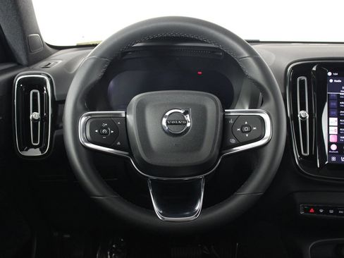 Used 2023 Volvo C40 P8 Recharge Ultimate w/ Protection Package Premier AWD/4WD image 8