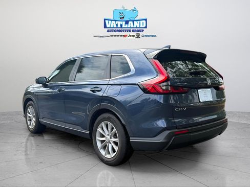 Used 2024 Honda CR-V EX-L image 3