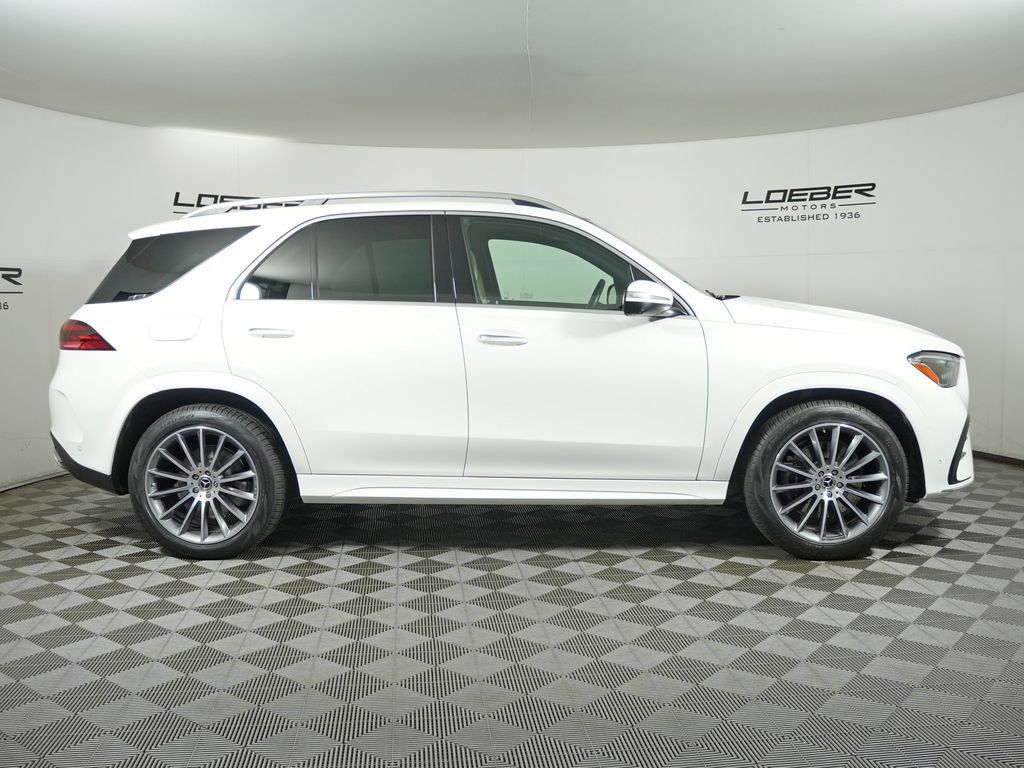 Used 2024 Mercedes-Benz GLE 450e 4MATIC image 6