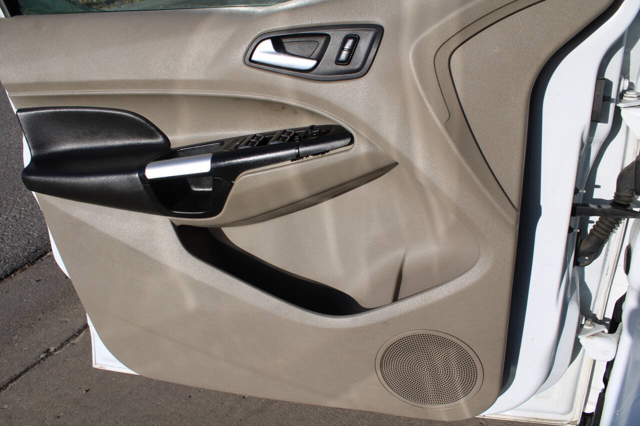 Used 2014 Ford Transit Connect XLT FWD image 9