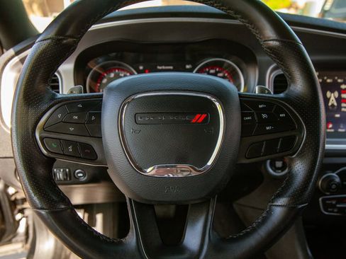 Used 2022 Dodge Charger R/T RWD image 17