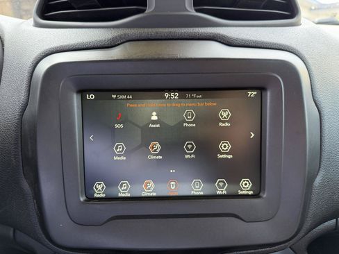 Used 2020 Jeep Renegade Sport w/ Sport Appearance Group AWD/4WD image 37