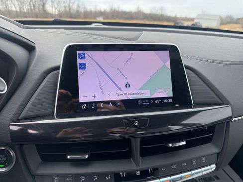 Used 2022 Cadillac CT4 Premium Luxury image 21