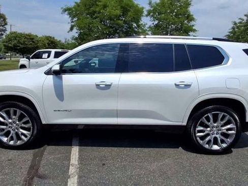 Certified 2025 GMC Acadia Denali w/ Super Cruise Package AWD/4WD image 5