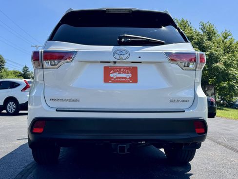Used 2016 Toyota Highlander XLE w/ Protection Package #3 AWD/4WD image 8