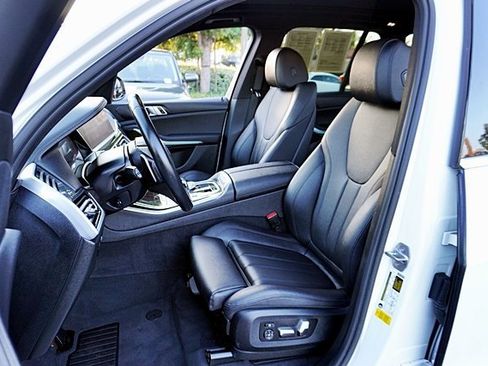 Used 2020 BMW X5 sDrive40i w/ Convenience Package image 17