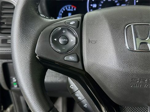 Certified 2022 Honda HR-V EX-L image 8