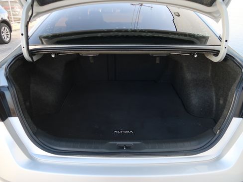 Used 2019 Nissan Altima 2.5 SR image 35