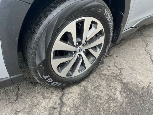 Used 2023 Subaru Outback AWD/4WD image 22