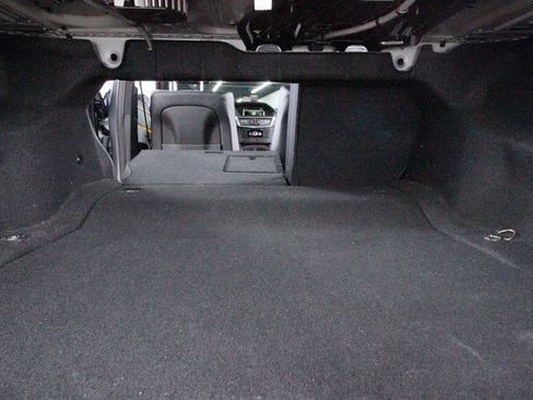 Used 2012 Mercedes-Benz E 350 4MATIC Sedan image 54