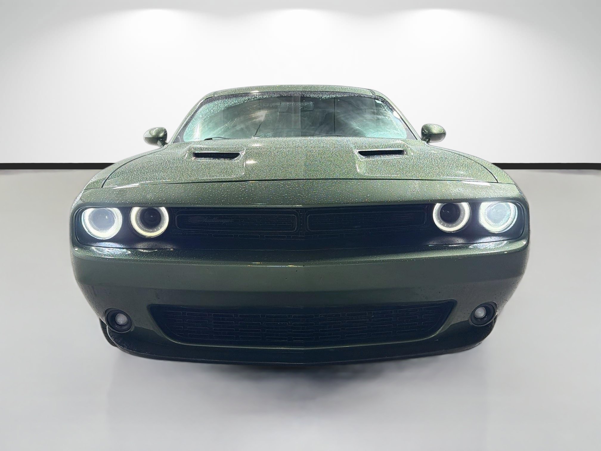 Used 2023 Dodge Challenger SXT w/ Plus Package RWD image 8