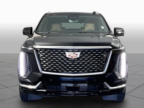 Certified 2025 Cadillac Escalade Premium Luxury w/ LPO, Floor Liner Package RWD image 4
