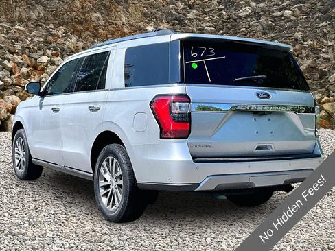 Used 2018 Ford Expedition Limited w/ Equipment Group 301A RWD image 11