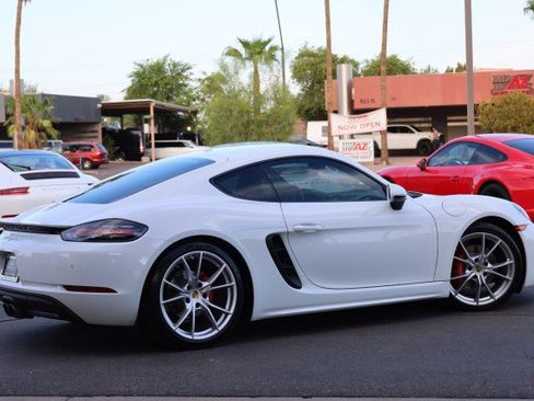 Used 2019 Porsche 718 Cayman S RWD image 20